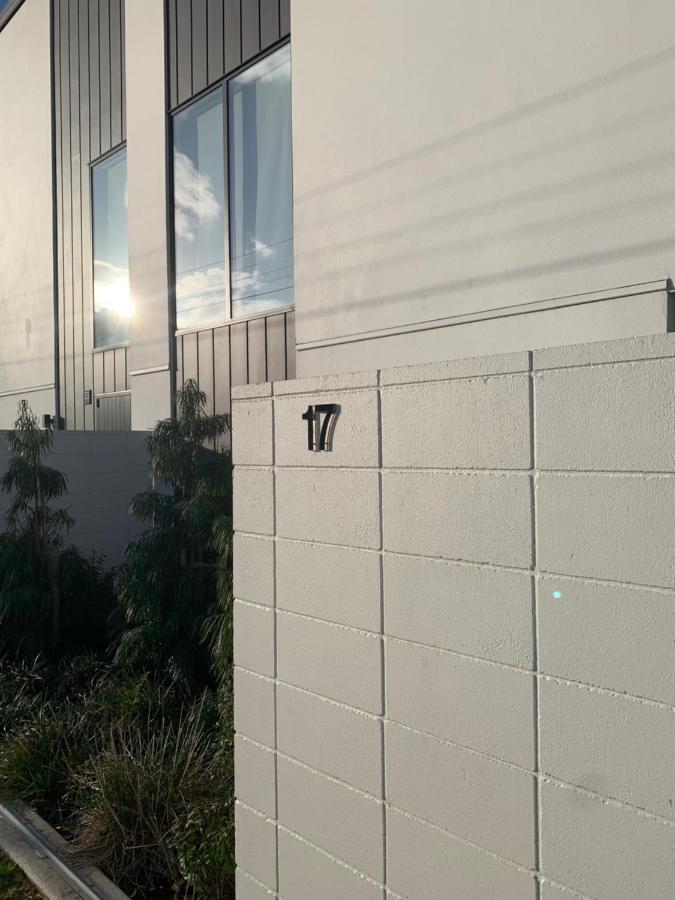 Downtown Mount Maunganui Apartment Bagian luar foto